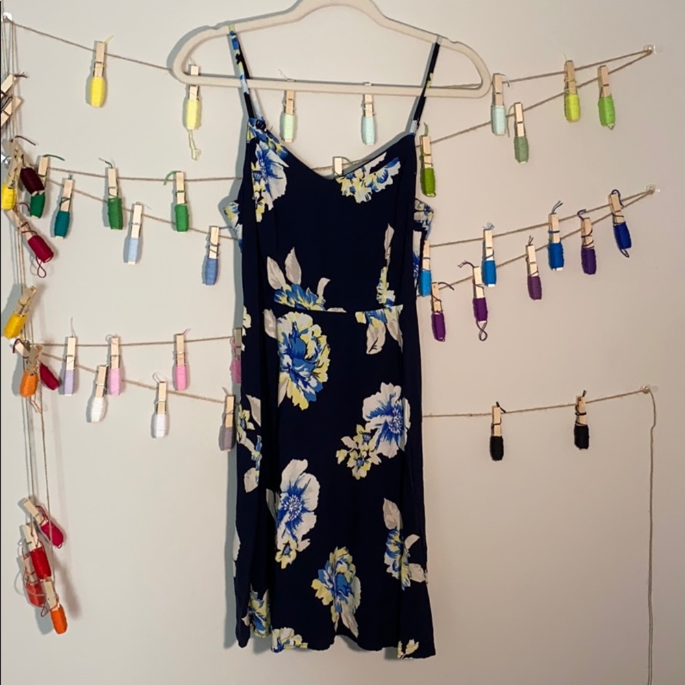 NWOT Navy floral print sun dress